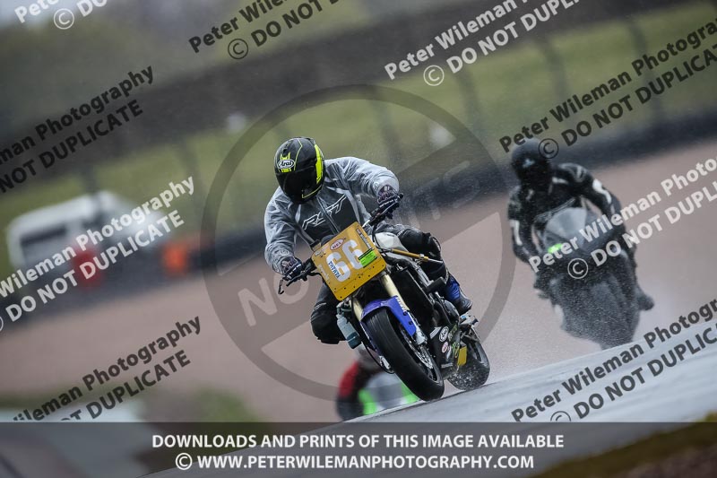 PJM Photography;donington no limits trackday;donington park photographs;donington trackday photographs;no limits trackdays;peter wileman photography;trackday digital images;trackday photos